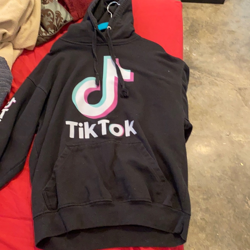 Tiktok hoodie plain black background and back